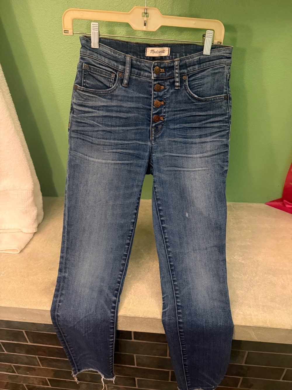 Madewell 9" High Rise Button Fly Raw Hem Skinny Jean 26